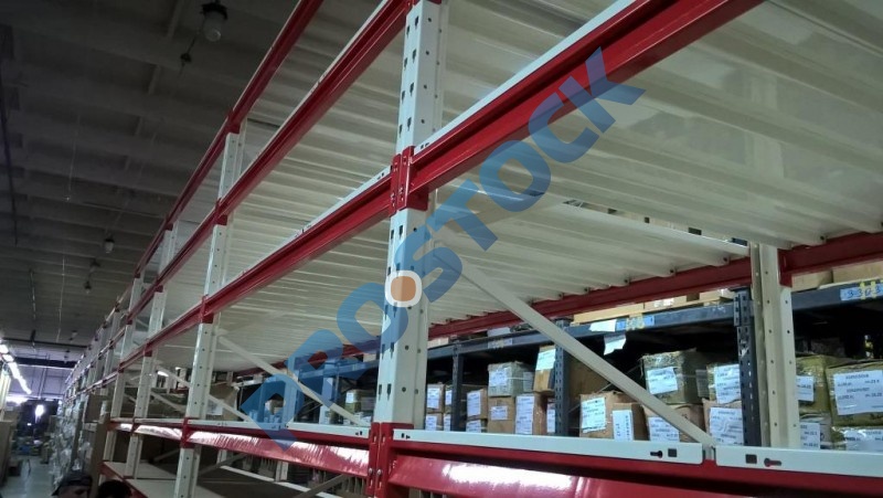 Полочные стеллажи большегрузные