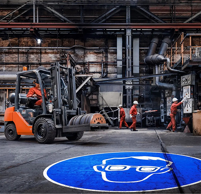 LED Floor Marking у складській зоні